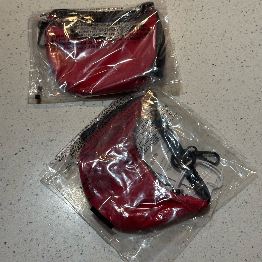 NWT, set of 2 BAGGU Mini Crescent Bag Charms / Candy Red - Picture 2 of 16